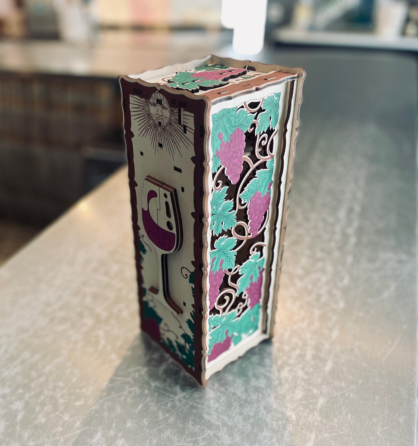 ŒnoLogic: The Enigma and Wine Box An Elegant Mystery for Wine and Enigma Lovers